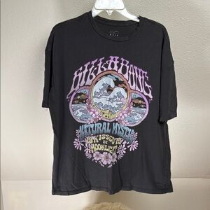 BILLABONG Black Tee with Purple and Pink Vintage Graphic. Oversized size Small